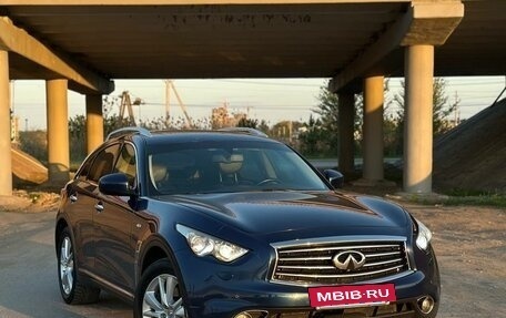 Infiniti FX II, 2012 год, 2 200 000 рублей, 9 фотография
