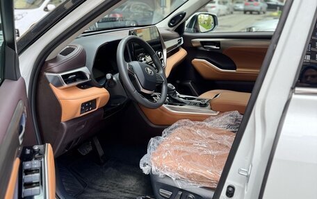 Toyota Highlander, 2025 год, 6 850 000 рублей, 10 фотография