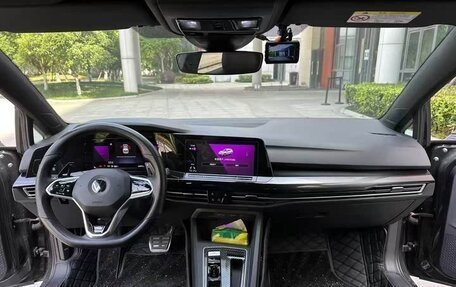 Volkswagen Golf VIII, 2021 год, 1 885 000 рублей, 8 фотография