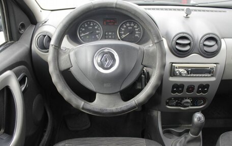 Renault Logan I, 2010 год, 325 000 рублей, 2 фотография