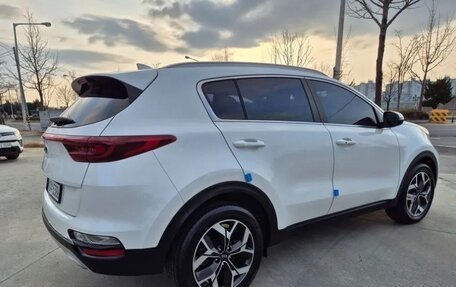 KIA Sportage IV рестайлинг, 2021 год, 1 700 000 рублей, 5 фотография