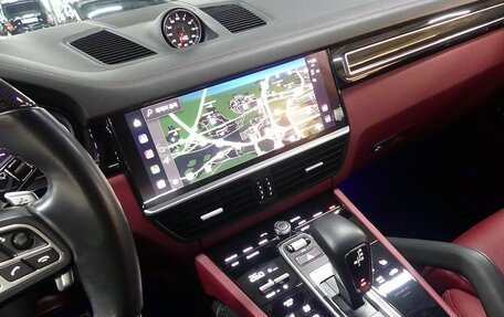 Porsche Cayenne III, 2022 год, 13 512 000 рублей, 7 фотография