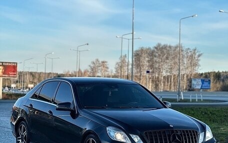 Mercedes-Benz E-Класс, 2013 год, 1 600 000 рублей, 3 фотография