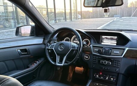 Mercedes-Benz E-Класс, 2013 год, 1 600 000 рублей, 15 фотография