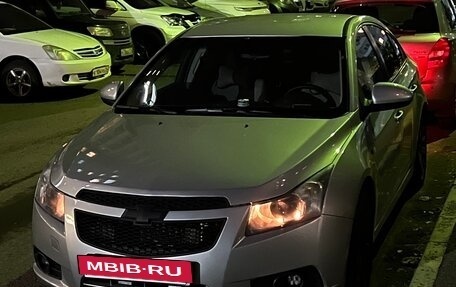 Chevrolet Cruze II, 2010 год, 899 000 рублей, 6 фотография