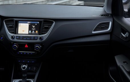 Hyundai Solaris II рестайлинг, 2017 год, 1 359 000 рублей, 16 фотография