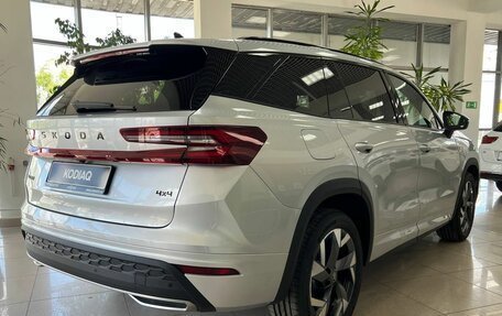 Skoda Kodiaq, 2025 год, 5 850 000 рублей, 5 фотография