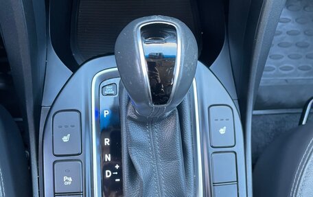 Hyundai Santa Fe III рестайлинг, 2018 год, 2 499 000 рублей, 16 фотография