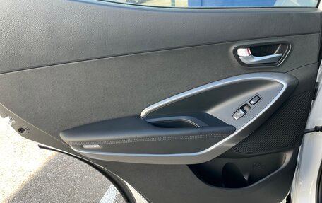 Hyundai Santa Fe III рестайлинг, 2018 год, 2 499 000 рублей, 19 фотография