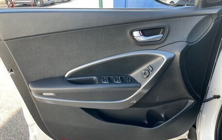 Hyundai Santa Fe III рестайлинг, 2018 год, 2 499 000 рублей, 18 фотография