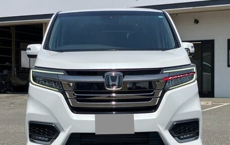 Honda Stepwgn IV, 2021 год, 1 385 000 рублей, 4 фотография
