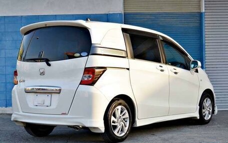 Honda Freed I, 2016 год, 837 000 рублей, 3 фотография