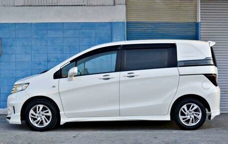 Honda Freed I, 2016 год, 837 000 рублей, 6 фотография