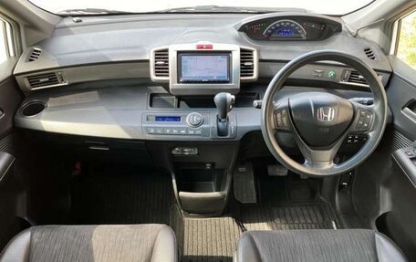 Honda Freed I, 2016 год, 837 000 рублей, 8 фотография