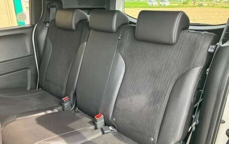 Honda Freed I, 2016 год, 837 000 рублей, 16 фотография