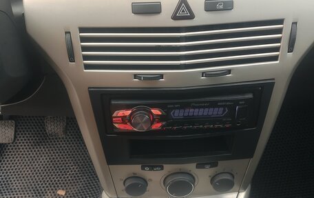Opel Astra H, 2008 год, 670 000 рублей, 5 фотография