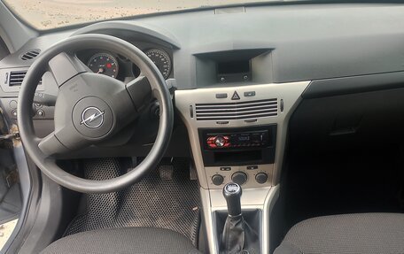Opel Astra H, 2008 год, 670 000 рублей, 3 фотография