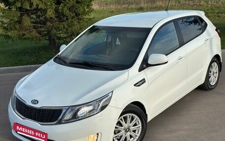 KIA Rio III рестайлинг, 2012 год, 785 000 рублей, 10 фотография