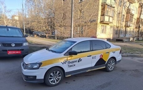 Volkswagen Polo VI (EU Market), 2019 год, 555 000 рублей, 2 фотография