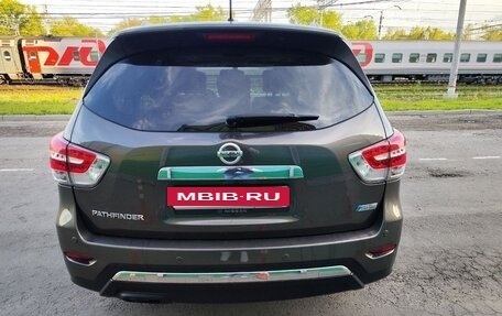 Nissan Pathfinder, 2014 год, 1 950 000 рублей, 8 фотография