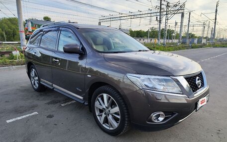 Nissan Pathfinder, 2014 год, 1 950 000 рублей, 29 фотография