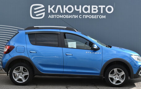 Renault Sandero II рестайлинг, 2019 год, 1 100 000 рублей, 5 фотография