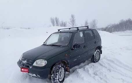 Chevrolet Niva I рестайлинг, 2004 год, 300 000 рублей, 1 фотография