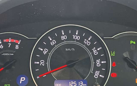 Toyota Voxy III, 2021 год, 1 790 000 рублей, 17 фотография