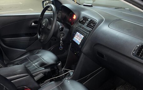 Volkswagen Polo VI (EU Market), 2012 год, 650 000 рублей, 10 фотография