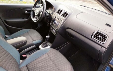 Volkswagen Polo VI (EU Market), 2017 год, 1 050 000 рублей, 9 фотография