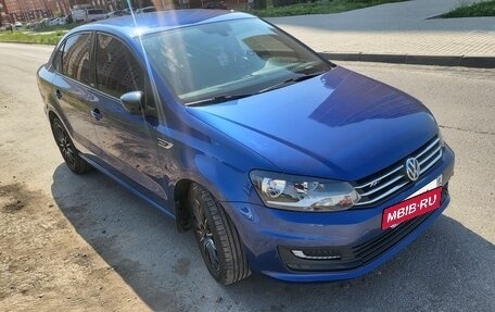 Volkswagen Polo VI (EU Market), 2017 год, 1 050 000 рублей, 2 фотография
