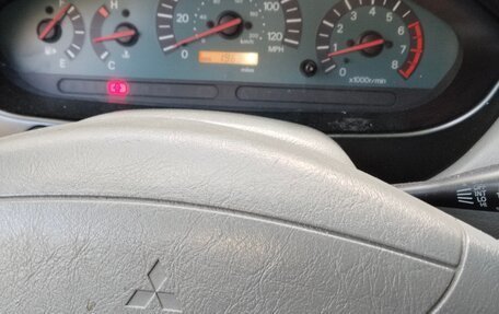 Mitsubishi Galant VIII, 2002 год, 380 000 рублей, 11 фотография