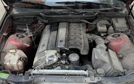 BMW 3 серия, 1998 год, 350 000 рублей, 15 фотография