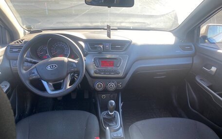 KIA Rio III рестайлинг, 2011 год, 700 000 рублей, 6 фотография