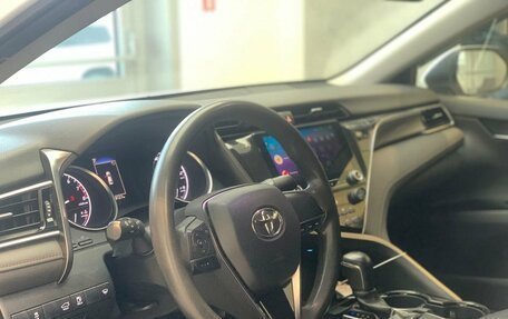 Toyota Camry, 2020 год, 2 520 000 рублей, 9 фотография