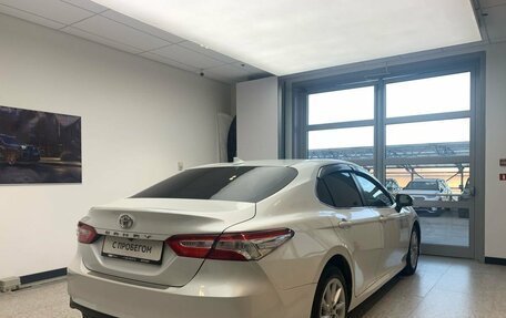 Toyota Camry, 2020 год, 2 520 000 рублей, 8 фотография