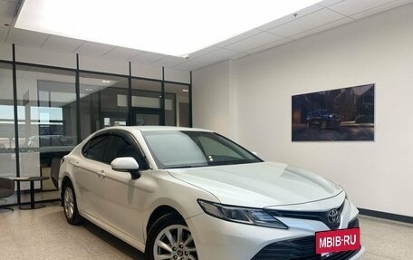 Toyota Camry, 2020 год, 2 520 000 рублей, 4 фотография