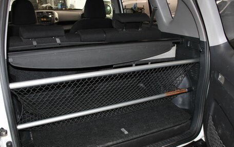 Toyota RAV4, 2011 год, 1 350 000 рублей, 10 фотография