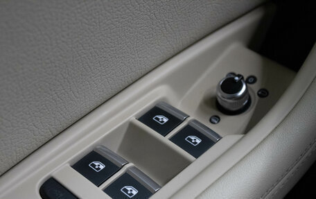 Audi A4, 2016 год, 1 890 000 рублей, 16 фотография