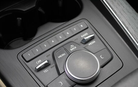 Audi A4, 2016 год, 1 890 000 рублей, 26 фотография