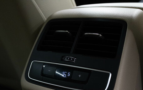 Audi A4, 2016 год, 1 890 000 рублей, 28 фотография