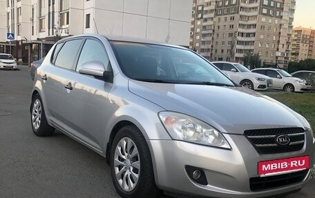 KIA cee'd I рестайлинг, 2008 год, 600 000 рублей, 2 фотография