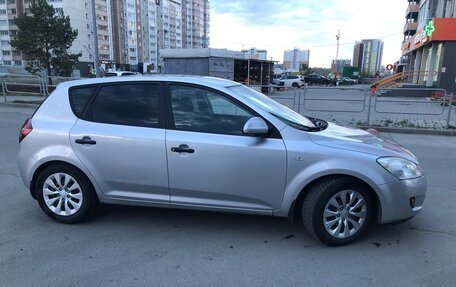 KIA cee'd I рестайлинг, 2008 год, 600 000 рублей, 10 фотография