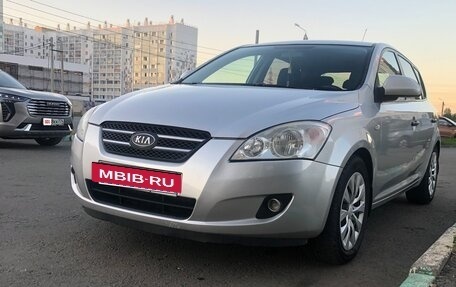 KIA cee'd I рестайлинг, 2008 год, 600 000 рублей, 9 фотография