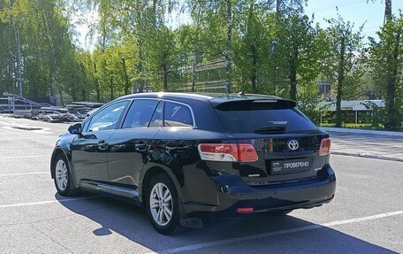 Toyota Avensis III рестайлинг, 2010 год, 990 000 рублей, 8 фотография