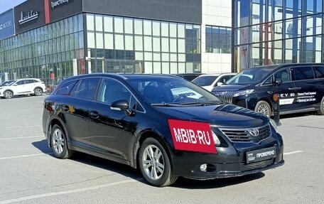 Toyota Avensis III рестайлинг, 2010 год, 990 000 рублей, 3 фотография