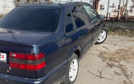 Volkswagen Passat B4, 1994 год, 220 000 рублей, 5 фотография