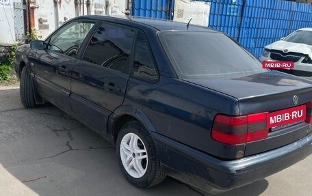 Volkswagen Passat B4, 1994 год, 220 000 рублей, 3 фотография