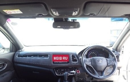 Honda Vezel, 2021 год, 1 294 000 рублей, 8 фотография