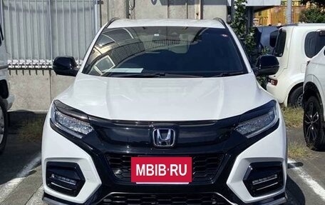 Honda Vezel, 2021 год, 1 294 000 рублей, 2 фотография